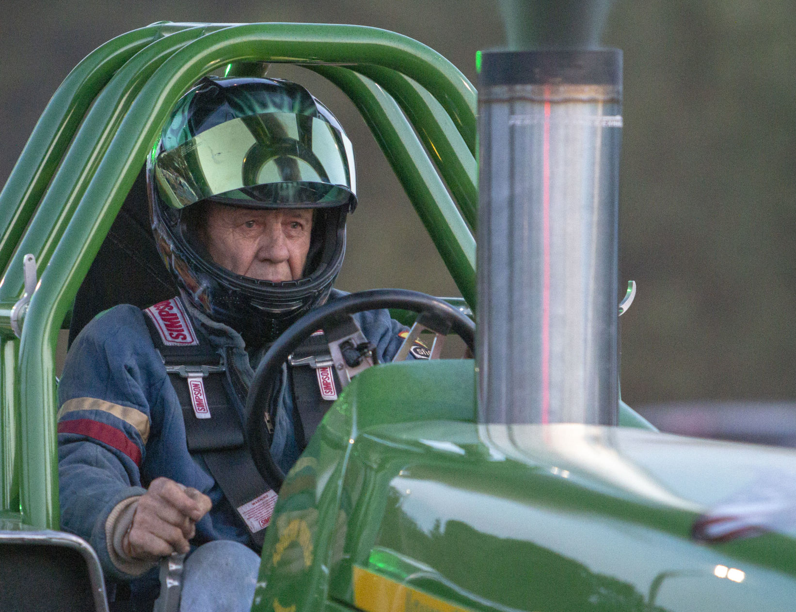 TractorPull09.JPG